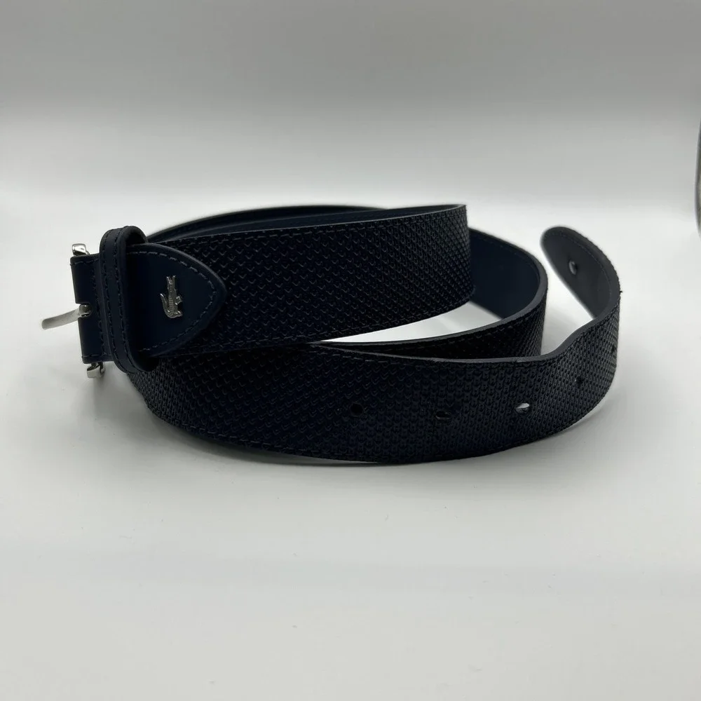 Lacoste Matte Buckle Pique Embossed Leather Belt RC4005 110/44 Mens Noir